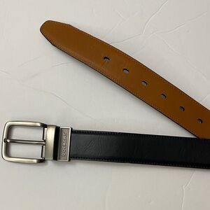 Dockers Two-Tone Reversible Belt with Silver Buckle XL 42-44